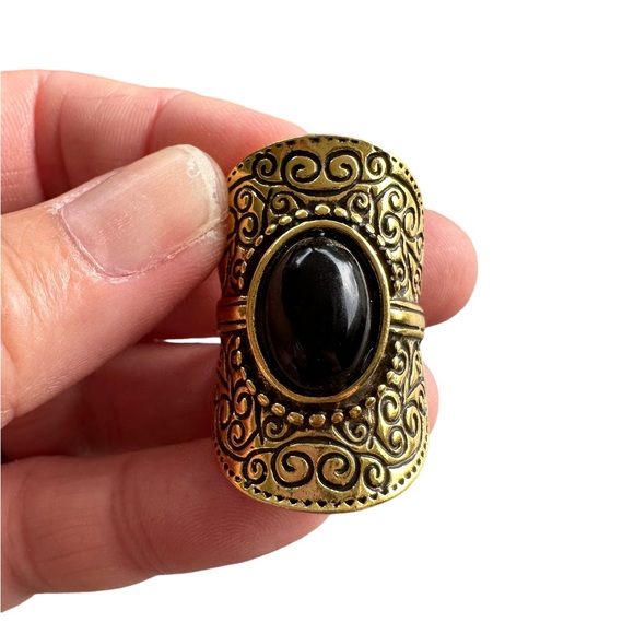 Boho Tribal Style Antique Gold Engraved Ring with Black Center Stone - Picture 5 of 6